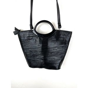 Vintage 90s crossbody shoulder bag black plastic handle Vanessa Detachable Strip